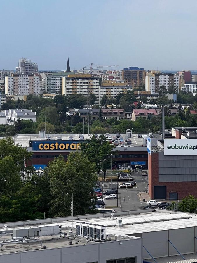 Property Apart - Legnicka Business Center Breslavia Exterior foto