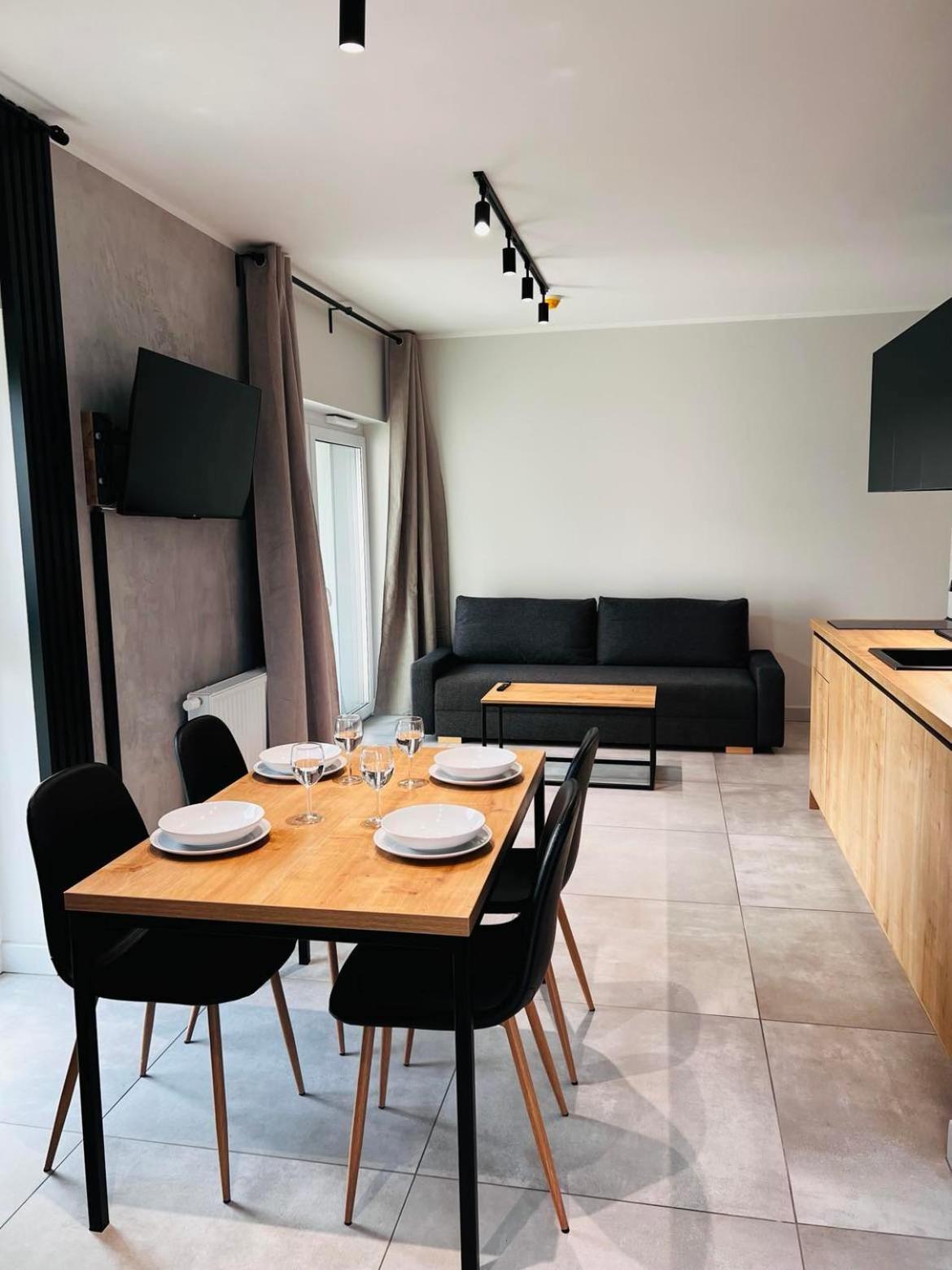 Property Apart - Legnicka Business Center Breslavia Exterior foto